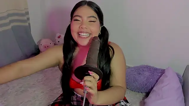 Lily hot25 online show from June 24, 12:20 am