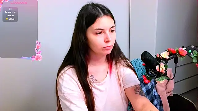 peachyness online show from November 26, 3:46 pm