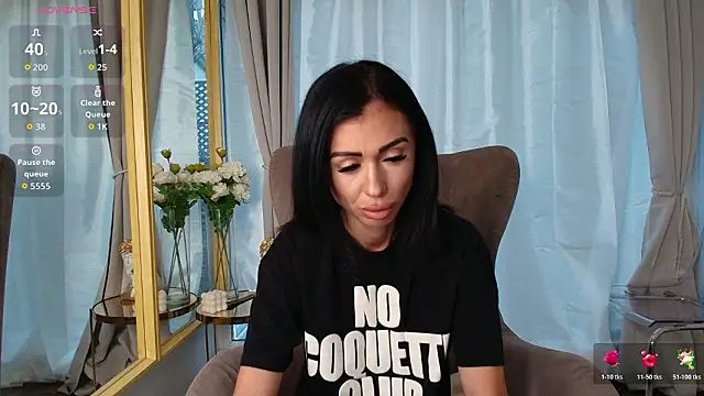 ParissHiltonX online show from March 7, 5:14 am