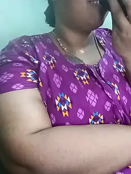 Snapshot of zara-mallus chatting on September 14, 7:23 pm zara-mallus online show from September 14, 7:23 pm