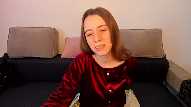 alisaakiss online show from January 17, 7:27 am