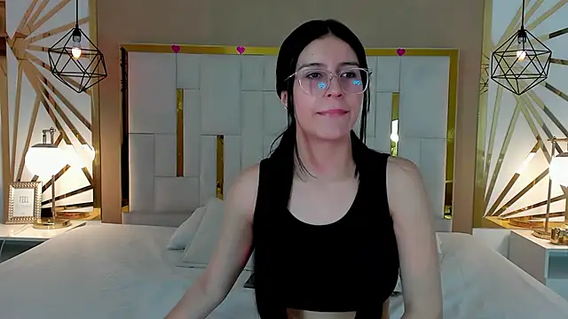maddy jaclsonw online show from September 18, 12:26 pm
