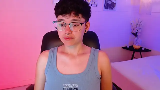 jeroharper online show from November 24, 3:36 pm