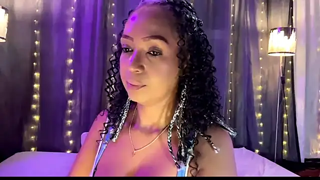 skarlleth 11 online show from September 18, 4:05 pm