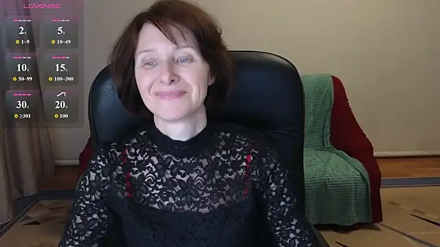 Lia Tito online show from February 11, 1:56 pm