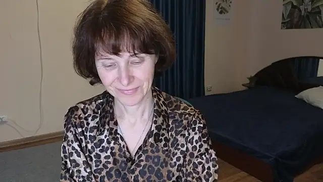 Lia Tito online show from November 29, 6:17 am