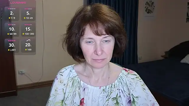 Lia Tito online show from December 16, 1:17 pm