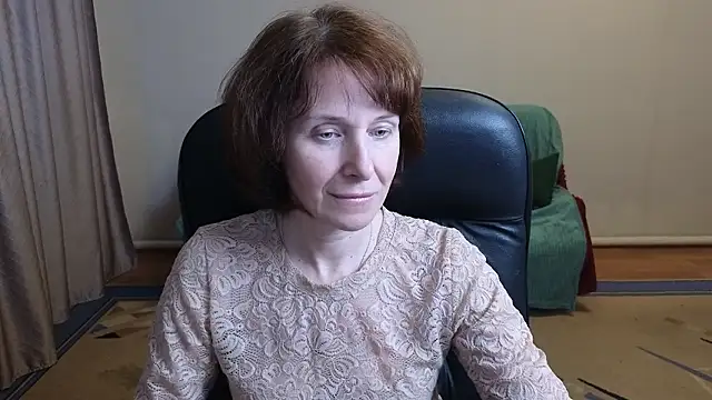 Lia Tito online show from January 13, 1:04 pm