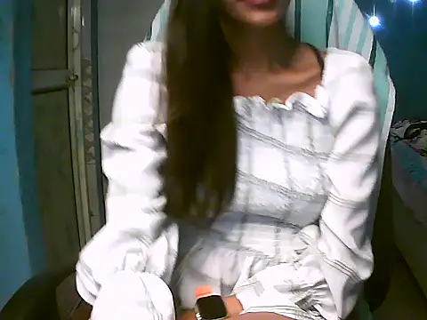 RENUKA RAJPUT online show from April 11, 3:05 pm