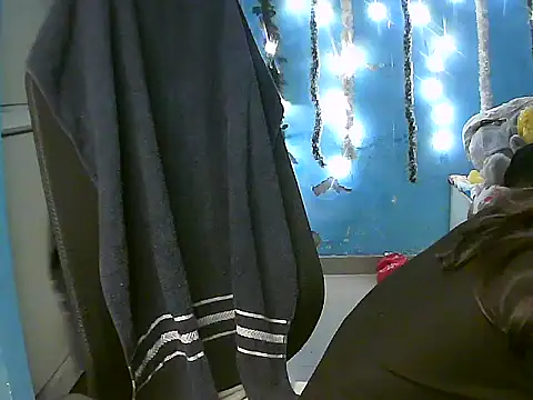 RENUKA RAJPUT online show from February 5, 9:18 pm