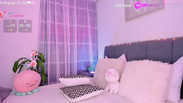 Littlee lollii online show from October 28, 5:02 am