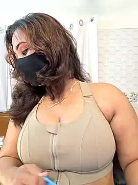 Bristy- online show from April 14, 1:55 pm