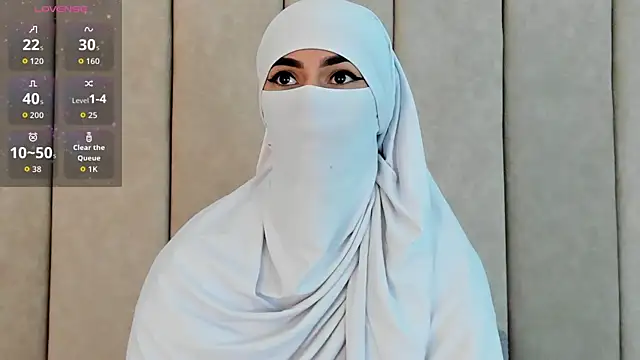  Zahiira  online show from December 18, 12:21 pm