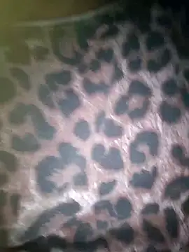 BigAssMom  online show from March 12, 9:17 pm