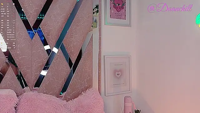 ScarlettRusso1 online show from September 10, 1:44 pm