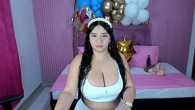 Emy topless online show from October 2, 11:26 am