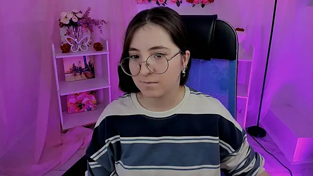 VirtuallVoyant online show from September 26, 5:05 am