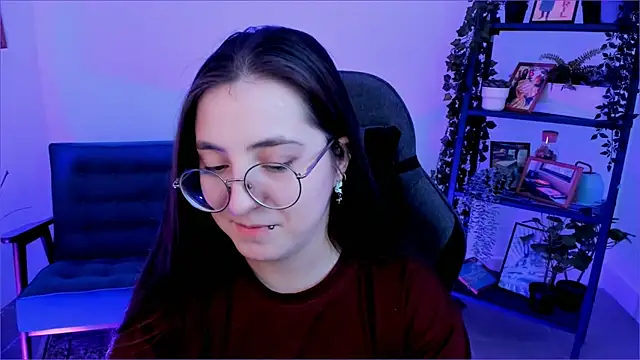 VirtuallVoyant online show from October 7, 7:35 am