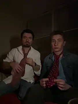 MaxxAsstEuff online show from March 4, 6:36 pm