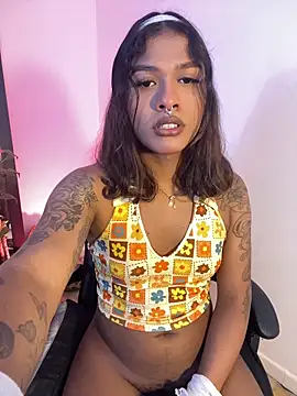 cam11 07 online show from November 30, 9:30 pm