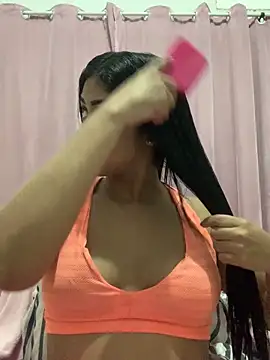 afroditii online show from November 4, 12:15 am