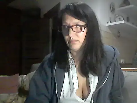 Elena48324 online show from March 4, 6:58 pm