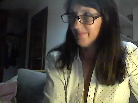 Snapshot of Elena48324 chatting on October 1, 5:29 pm Elena48324 online show from October 1, 5:29 pm