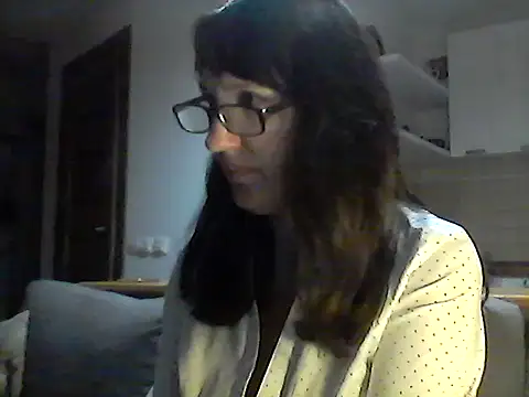 Snapshot of Elena48324 chatting on October 6, 5:51 pm Elena48324 online show from October 6, 5:51 pm