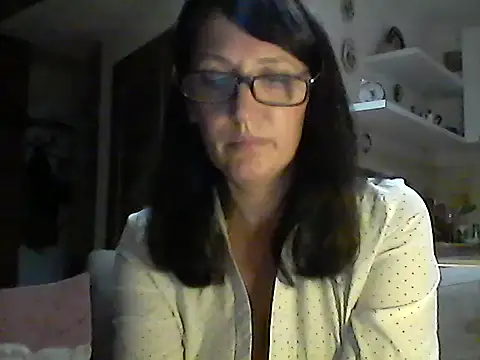 Snapshot of Elena48324 chatting on October 10, 7:30 pm Elena48324 online show from October 10, 7:30 pm