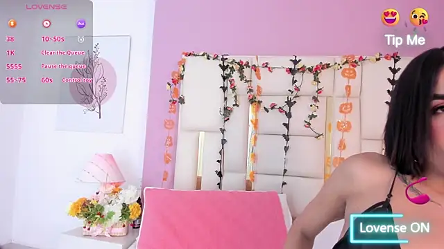 Silvana-Castro online show from October 3, 11:15 am