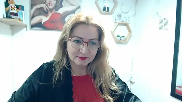 DIVAX MONSERRAT online show from March 24, 8:14 pm