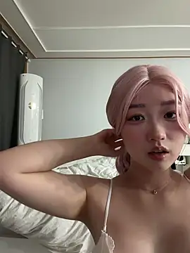 winter11 online show from October 18, 9:16 pm