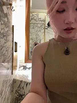 winter11 online show from September 11, 6:03 am