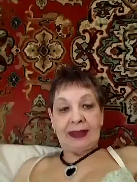 Rose60301 online show from December 5, 7:15 pm