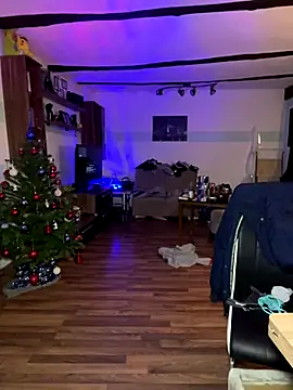 Seductively4 20 online show from November 27, 3:42 am