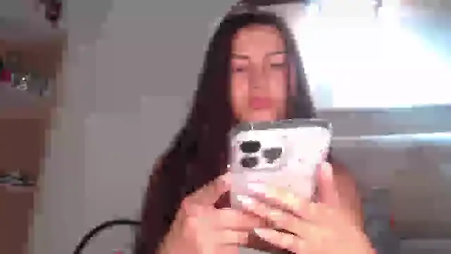 Snapshot of channel-rose1 chatting on October 9, 1:54 am channel-rose1 online show from October 9, 1:54 am