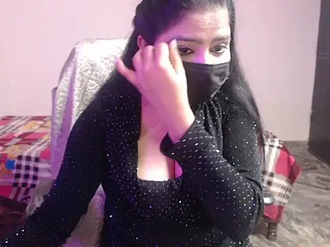 Divvya  online show from November 30, 7:18 pm