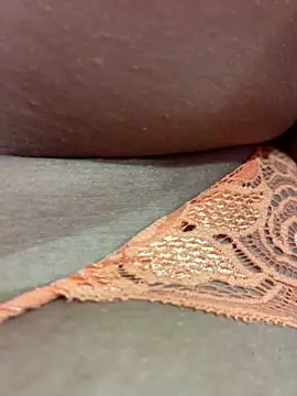 Snapshot of ninfetinha20 chatting on September 10, 3:28 am ninfetinha20 online show from September 10, 3:28 am