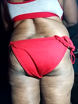 Nude-Priya2 online show from November 14, 7:03 pm