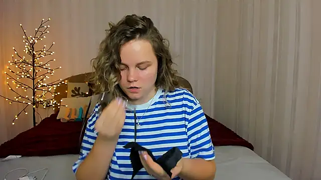 milalapka online show from November 27, 1:03 pm