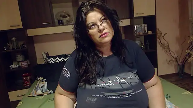 Claudia 71love online show from October 24, 9:33 pm