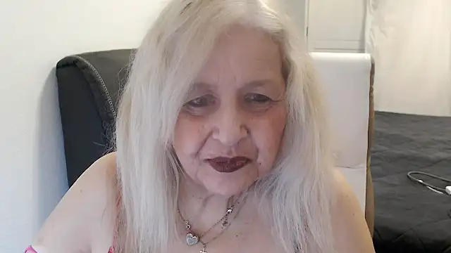 SusiLifeXXX online show from March 10, 8:24 pm