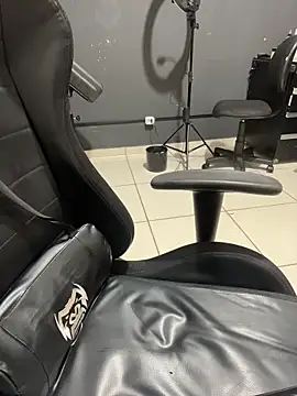 novinhacasada22 online show from March 13, 10:27 am