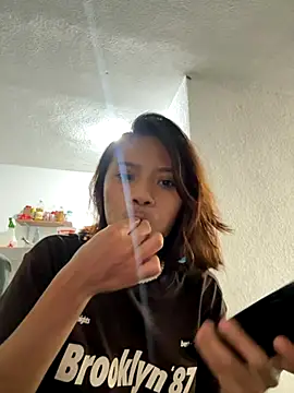 Nia Desire online show from November 7, 1:44 am