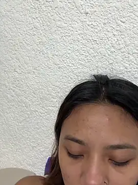 Nia Desire online show from October 4, 8:31 am