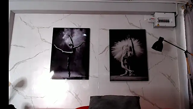 Evaa 18 online show from October 28, 6:13 pm