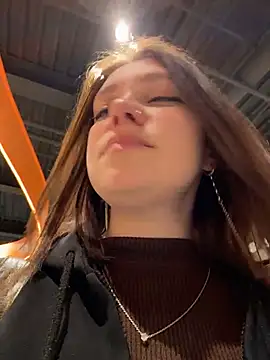 lucy-joy online show from February 22, 12:17 pm