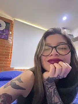 KoraSweett online show from February 10, 9:51 pm