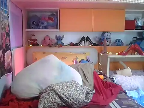 nataliewang69 online show from April 9, 8:09 am