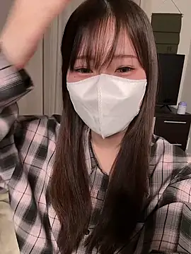 MOEMOE-Q online show from May 2, 3:26 pm